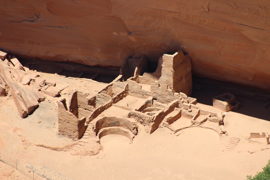 Canyon De Chelly