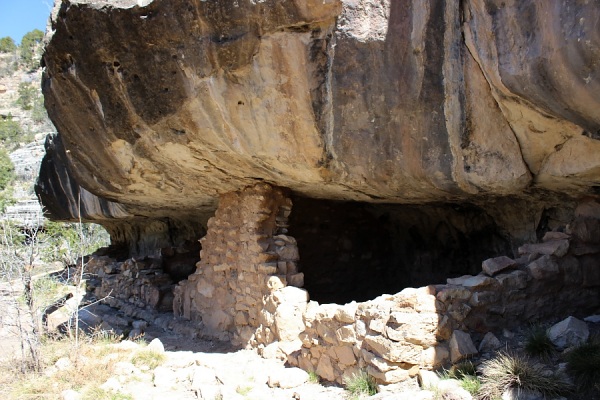 Walnut Canyon Ruins