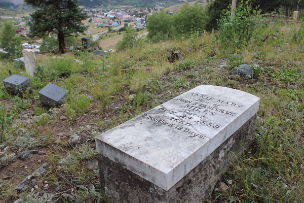 Hillside Cemetery