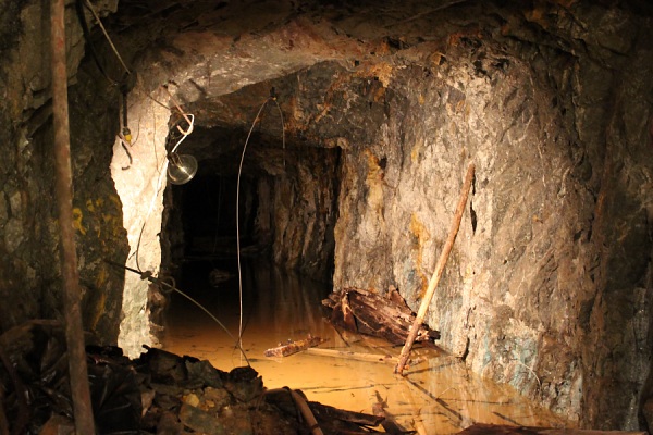 Mine Shaft