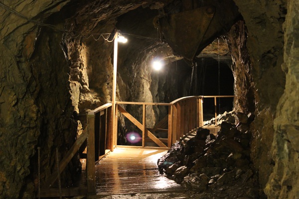 Mine Shaft