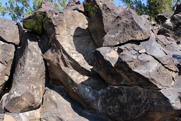 La Cieneguilla Petroglyphs